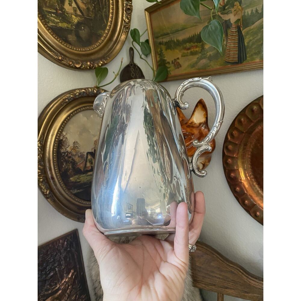 Vintage Rogers Silver Plate Water Pitcher 8” Tall Ornate Handle Silver Pitcher